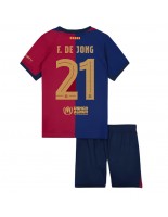 Otroške Nogometnih dresov Barcelona Frenkie de Jong #21 Domači 2024-25 Kratki rokavi (+ hlače)